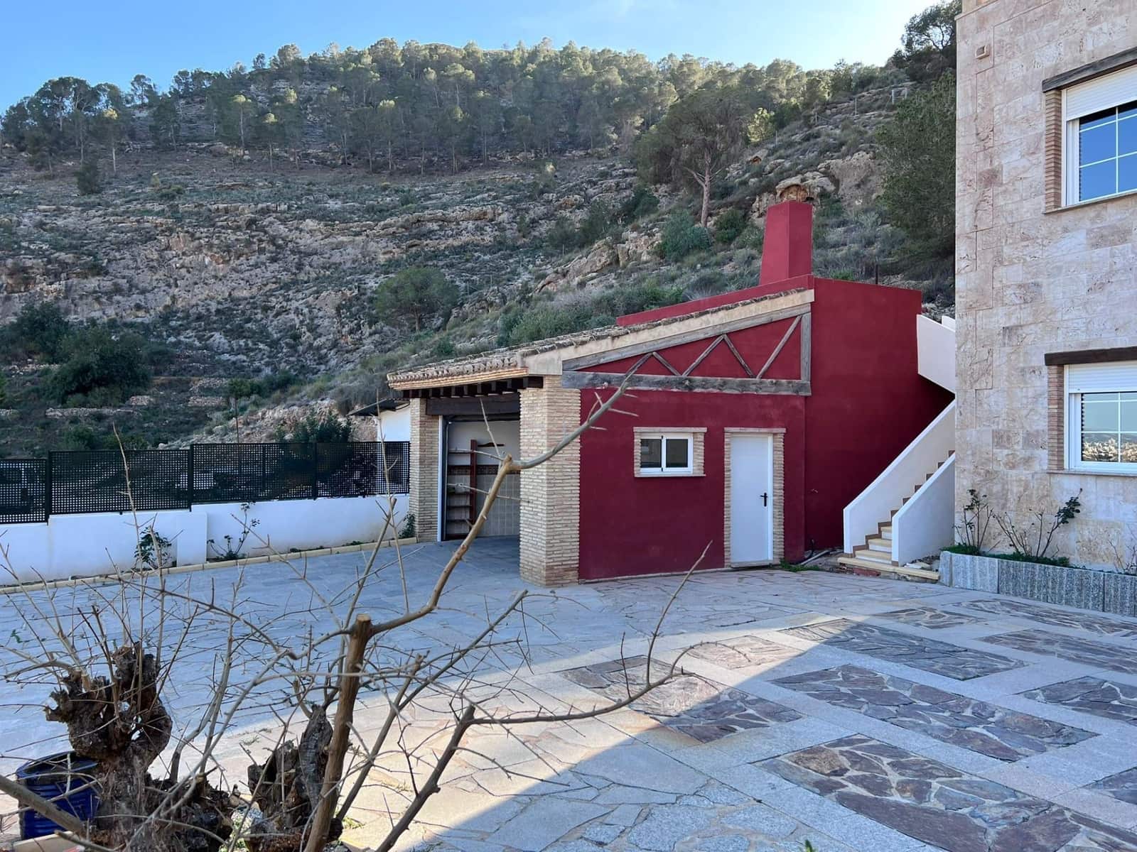 4 bedroom Villa for sale in Raiguero de Bonanza with pool - € 410,000 (Ref: 10052766)