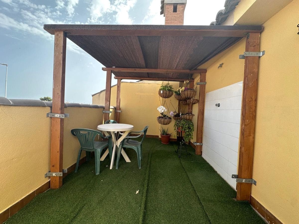 Apartamento de 2 habitaciones en Los Alcázares en venta - 159.900 € (Ref: 10053091)