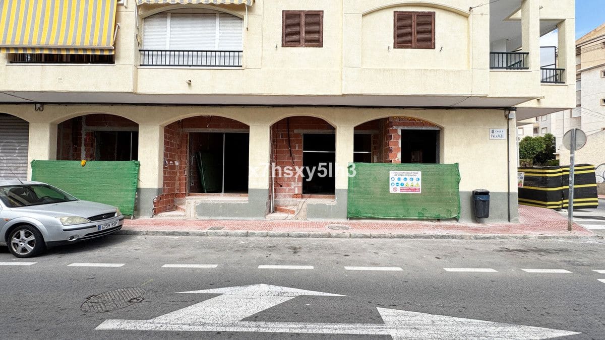 Lejlighed til salg i Torrevieja - € 160.000 (Ref: 10053214)