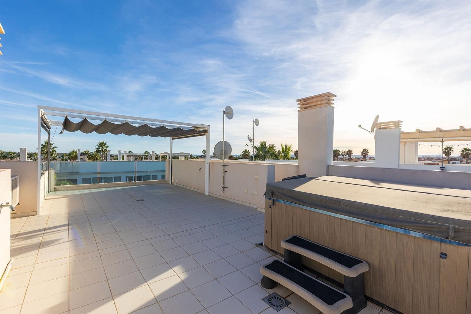 3 Zimmer Apartment zu verkaufen in Rojales mit Pool - 360.000 € (Ref: 10053215)