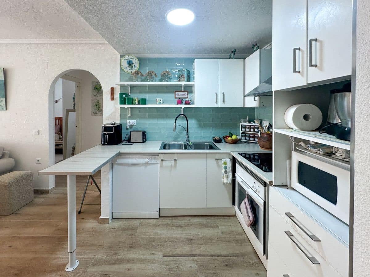 2 sovrum Lägenhet till salu i Torrevieja - 215 900 € (Ref: 10053254)