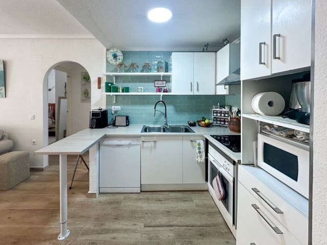 2 Zimmer Apartment zu verkaufen in Puerto Deportivo, Torrevieja - 215.900 € (Ref: 10053254)