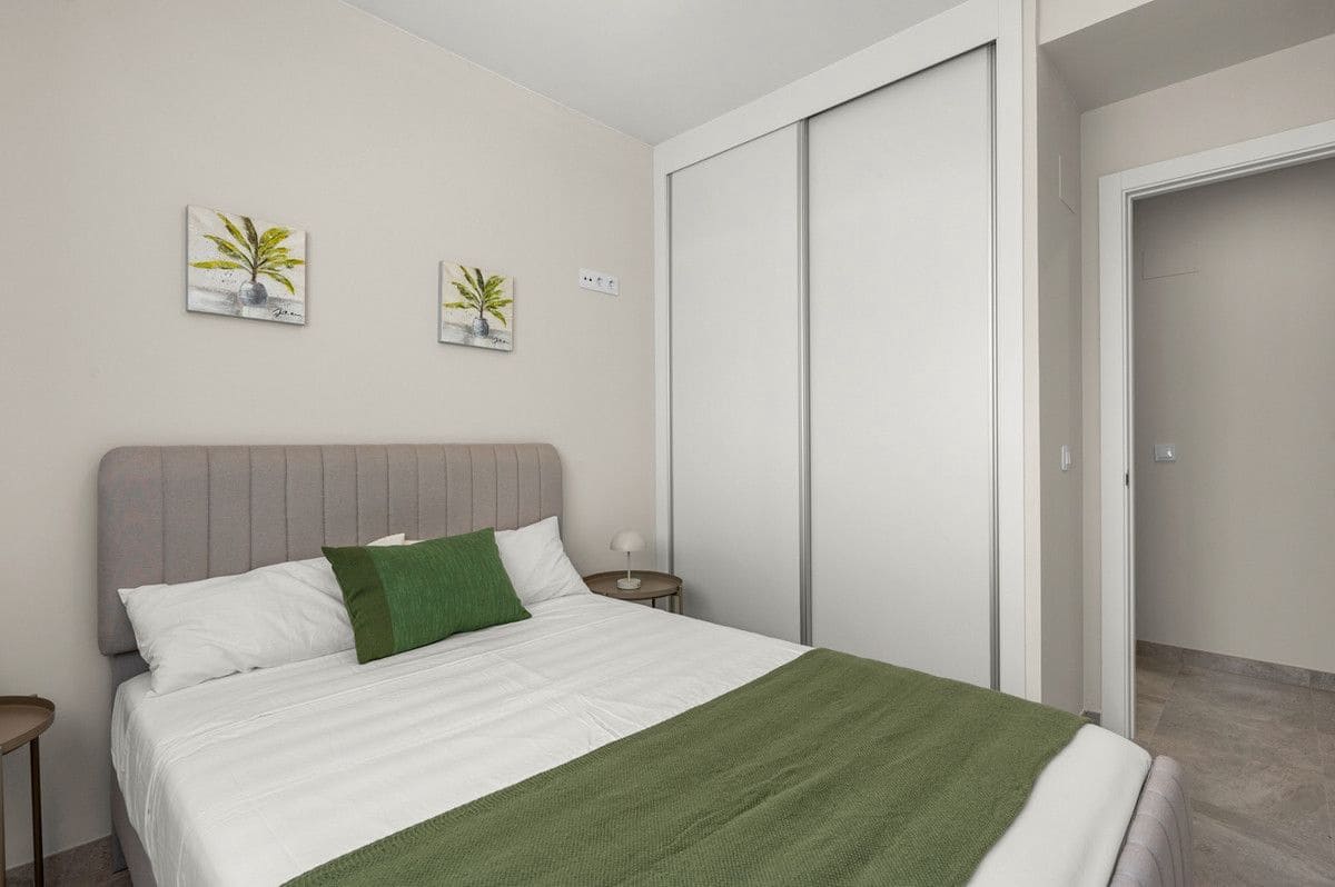 2 sypialnia Apartament na sprzedaż w Orihuela Costa z basenem - 249 000 € (Ref: 10053311)