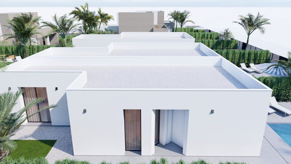 3 soverom Villa til salgs i Estrella de Mar med svømmebasseng - € 390 000 (Ref: 10053312)