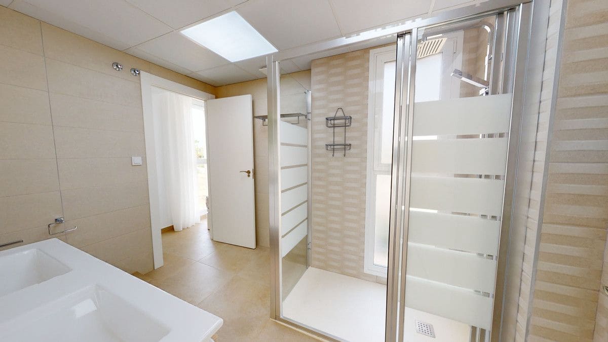 3 soverom Villa til salgs i Estrella de Mar med svømmebasseng - € 390 000 (Ref: 10053312)