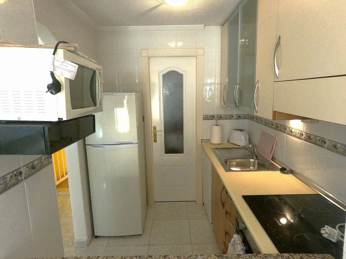 2 bedroom Apartment for sale in Algorfa - € 142,000 (Ref: 10053316)