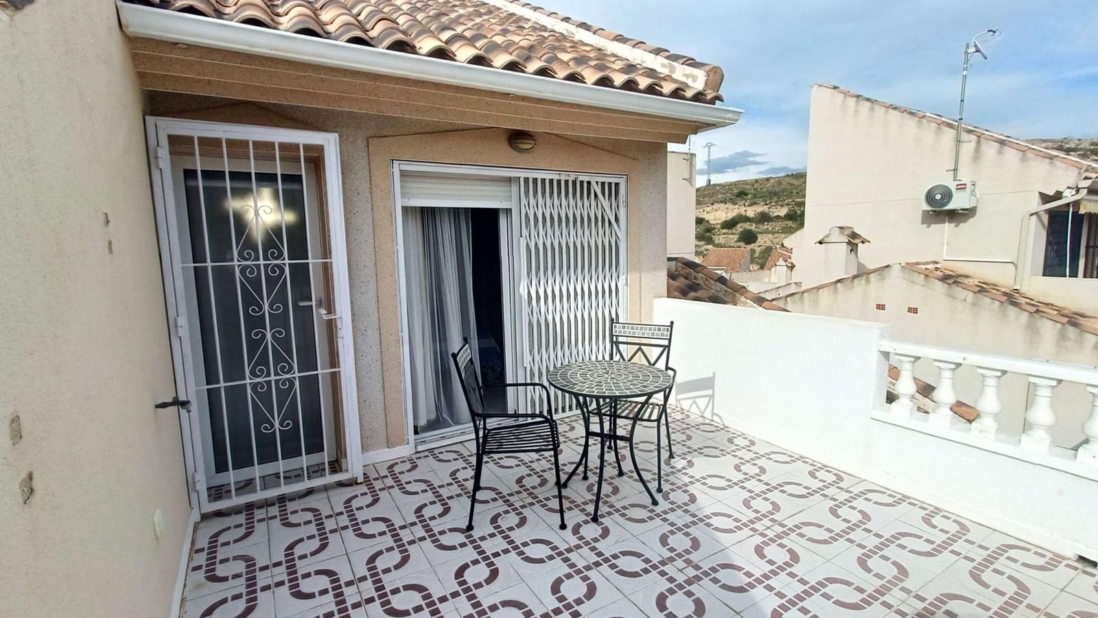 2 bedroom Villa for sale in Rojales - € 197,995 (Ref: 10053490)