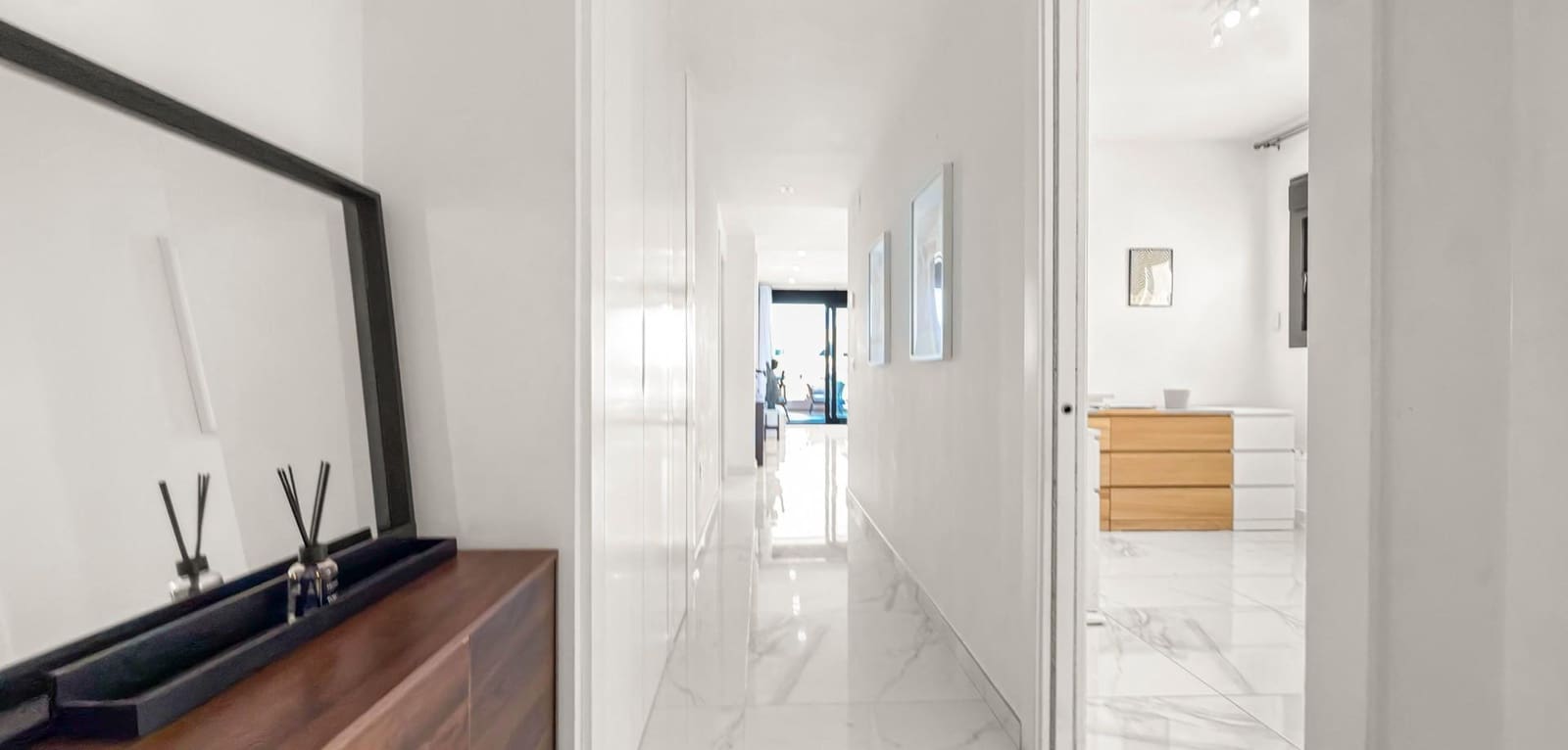 2 Zimmer Apartment zu verkaufen in Orihuela Costa mit Pool - 249.000 € (Ref: 10053491)
