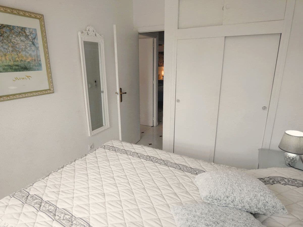 3 bedroom Villa for sale in Cabo Roig with pool - € 320,000 (Ref: 10053512)