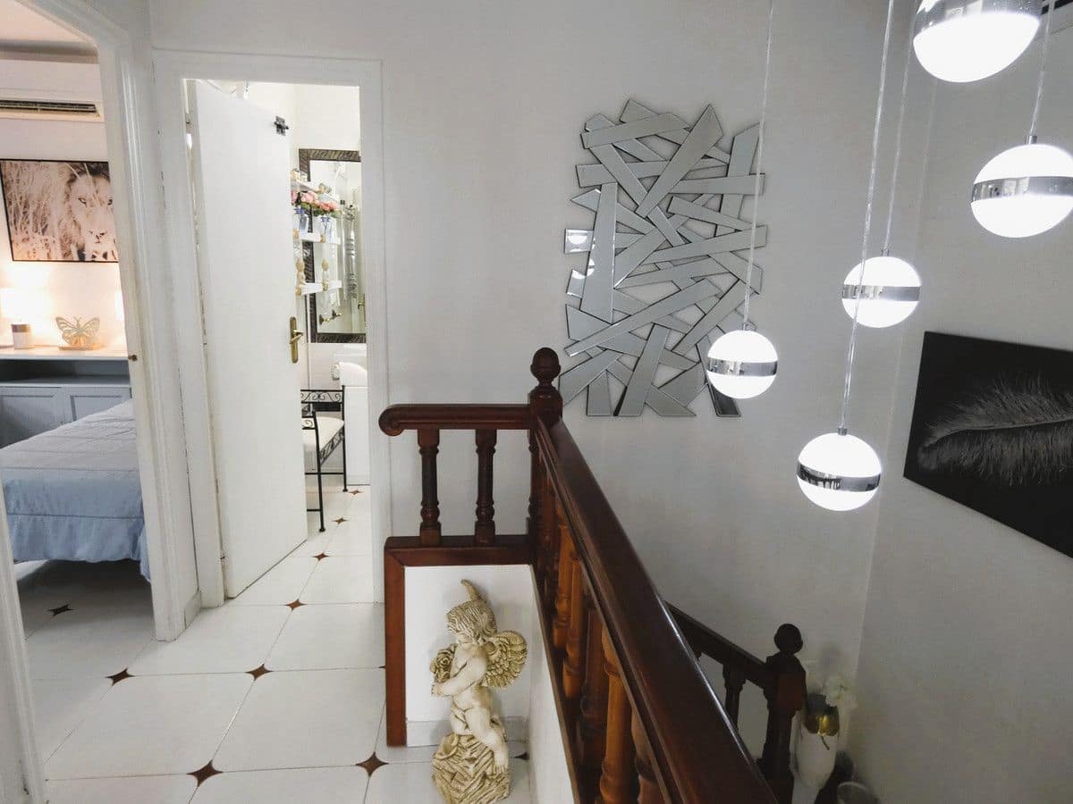 3 bedroom Villa for sale in Cabo Roig with pool - € 320,000 (Ref: 10053512)