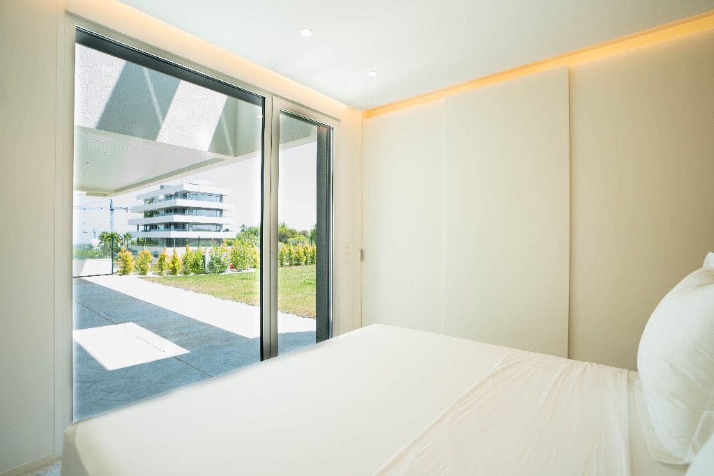 3 sovrum Lägenhet till salu i Las Colinas Golf - 960 000 € (Ref: 10053546)