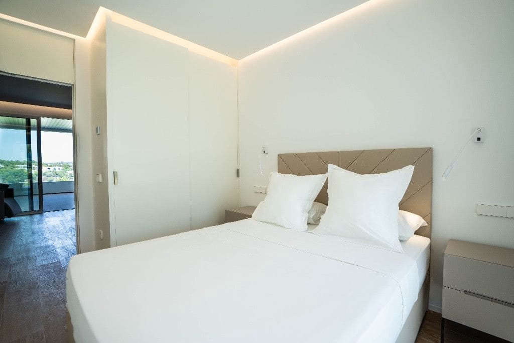 3 sovrum Lägenhet till salu i Las Colinas Golf - 960 000 € (Ref: 10053546)