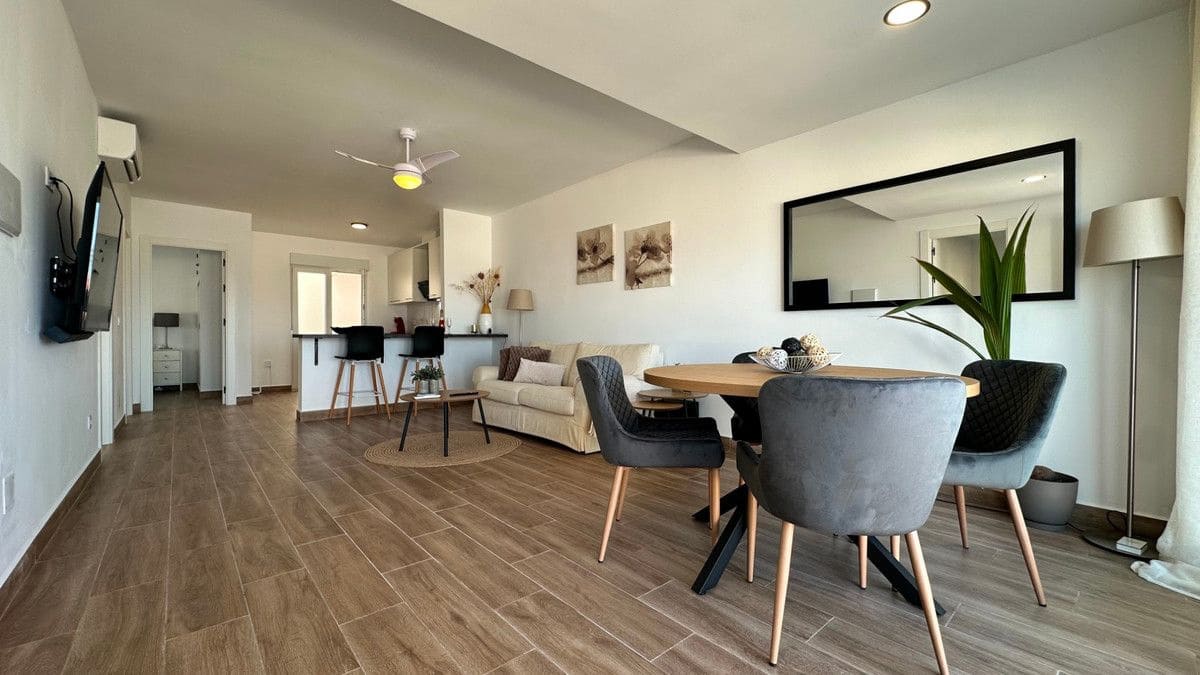 3 makuuhuone Huvila myytävänä paikassa Rojales - 249 000 € (Ref: 10053550)