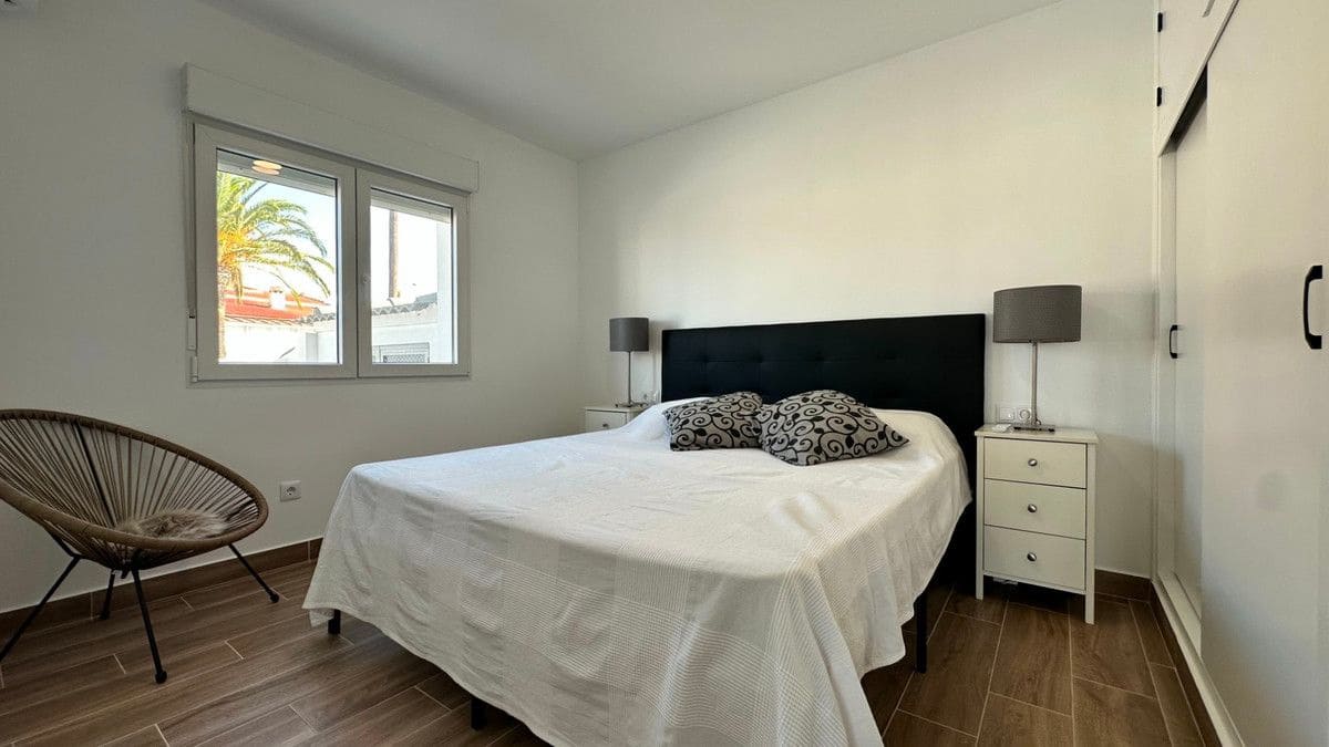 3 makuuhuone Huvila myytävänä paikassa Rojales - 249 000 € (Ref: 10053550)