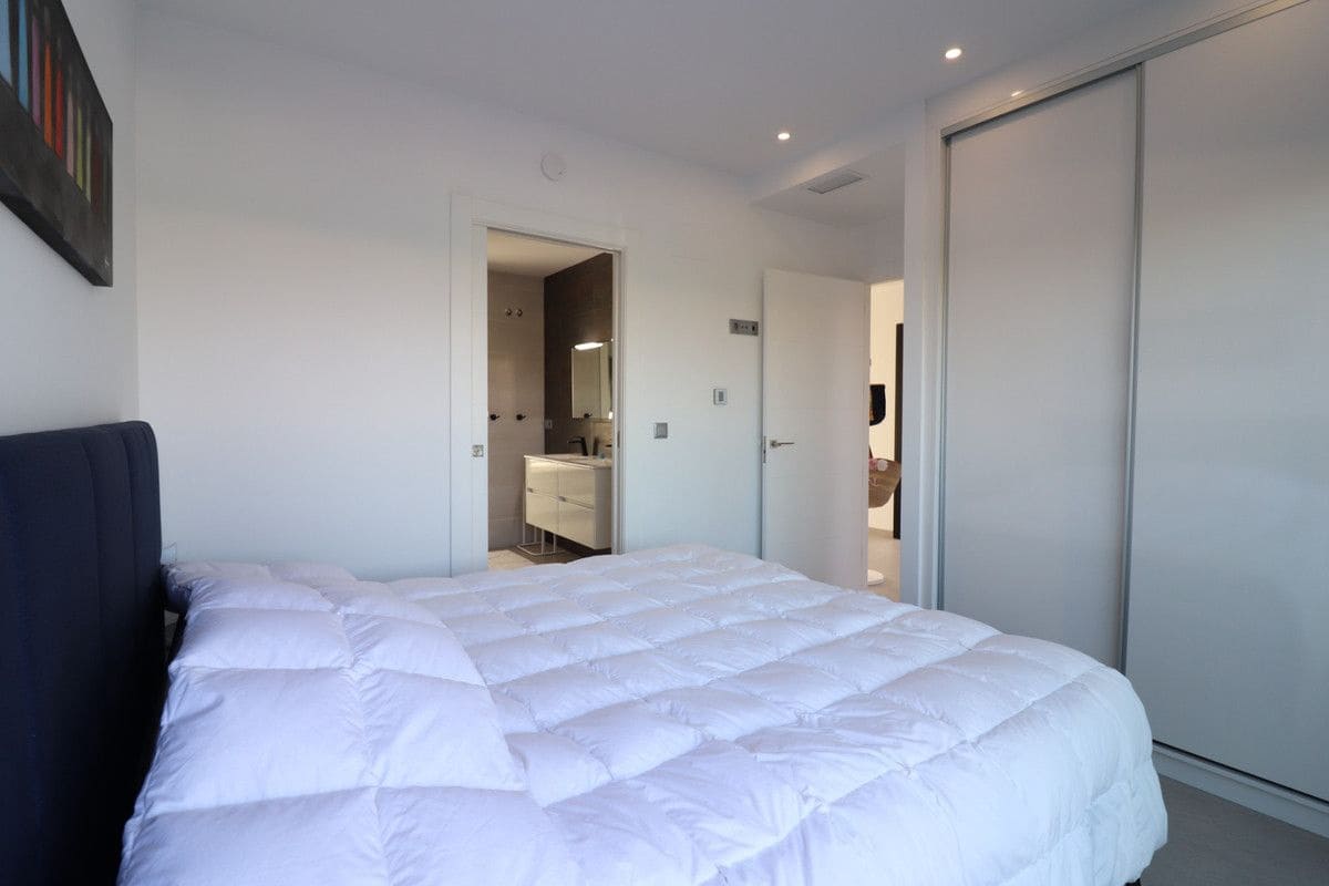 3 soverom Villa til salgs i Daya Vieja med svømmebasseng - € 625 000 (Ref: 10053551)
