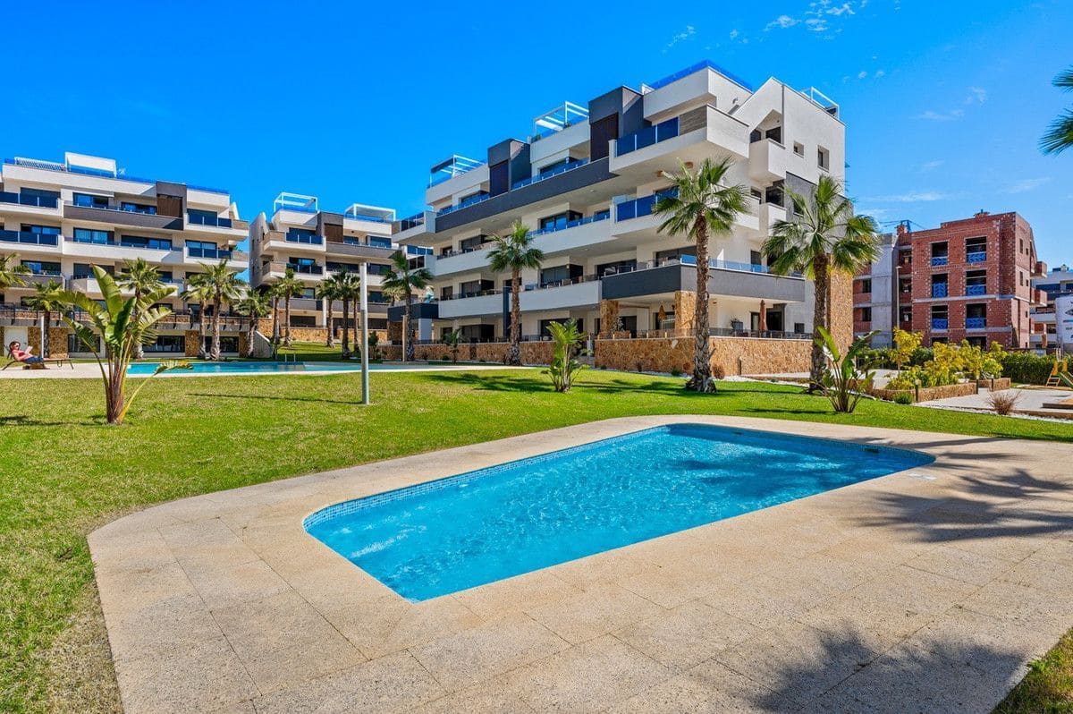 2 Zimmer Apartment zu verkaufen in Orihuela Costa mit Pool - 317.500 € (Ref: 10053555)