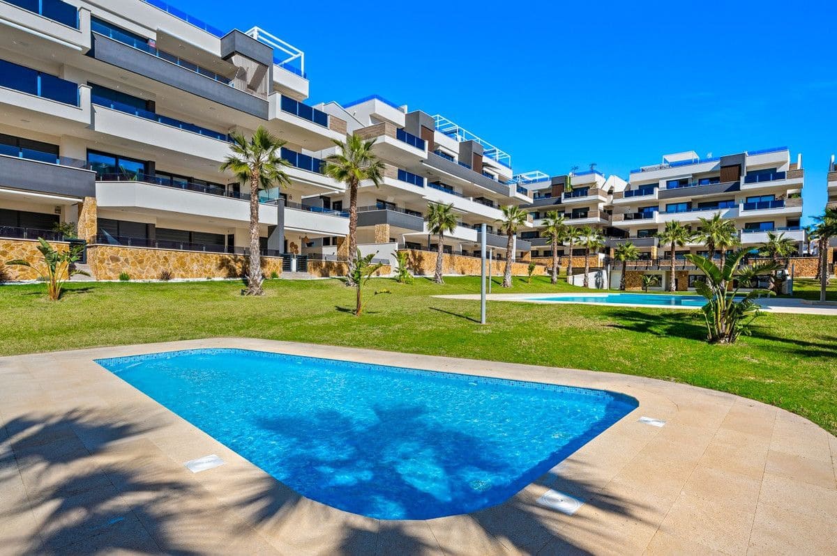 2 Zimmer Apartment zu verkaufen in Orihuela Costa mit Pool - 317.500 € (Ref: 10053555)