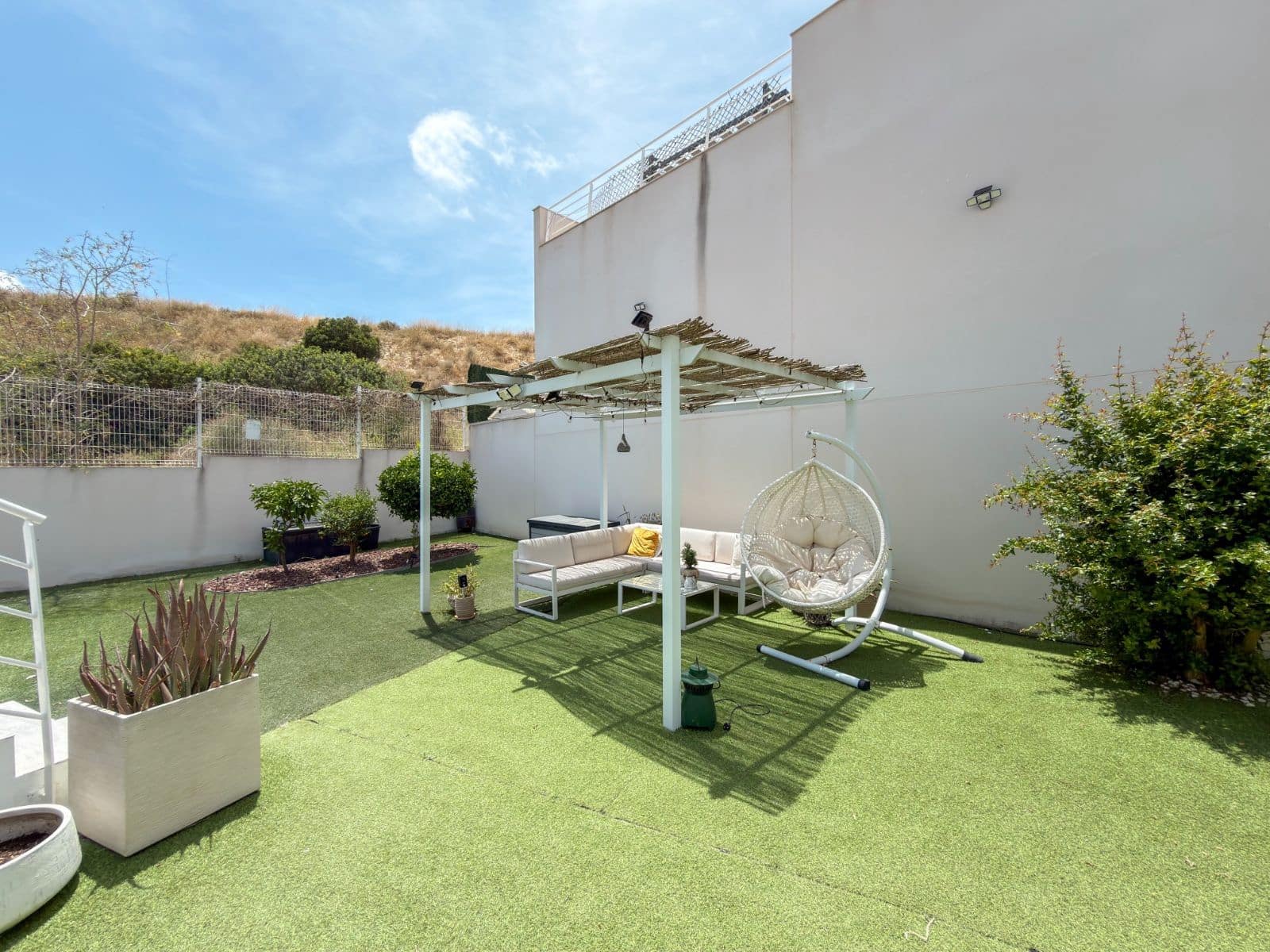 5 quarto Moradia para venda em San Miguel de Salinas com piscina - 649 000 € (Ref: 10053565)