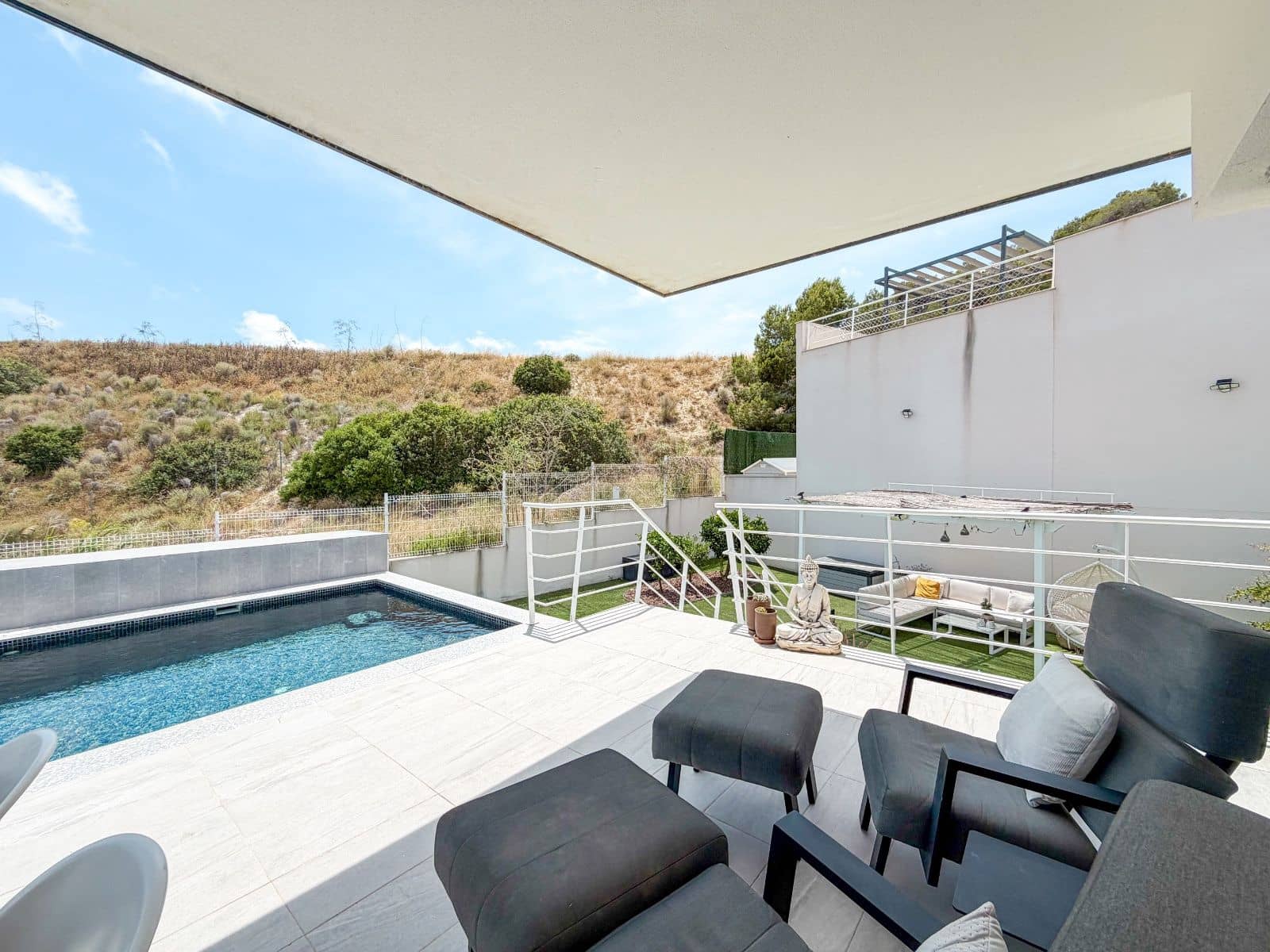 5 quarto Moradia para venda em San Miguel de Salinas com piscina - 649 000 € (Ref: 10053565)