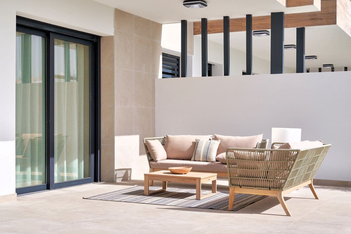3 slaapkamer Appartement te koop in El Paraiso met zwembad - € 767.000 (Ref: 10053794)