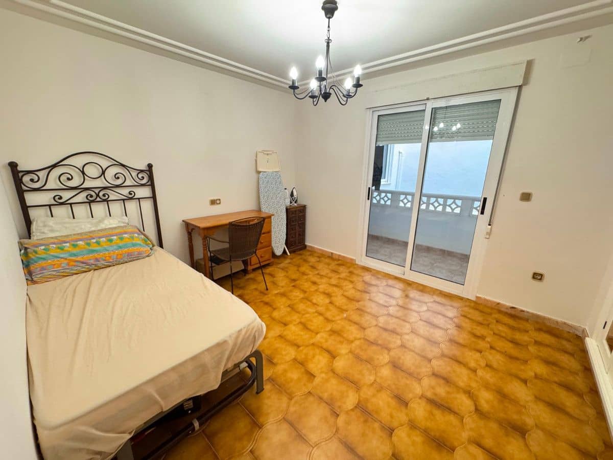 5 makuuhuone Huoneisto myytävänä paikassa Guardamar del Segura - 349 000 € (Ref: 10053816)