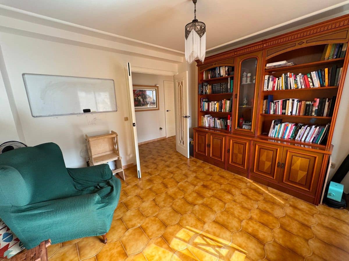 5 makuuhuone Huoneisto myytävänä paikassa Guardamar del Segura - 349 000 € (Ref: 10053816)