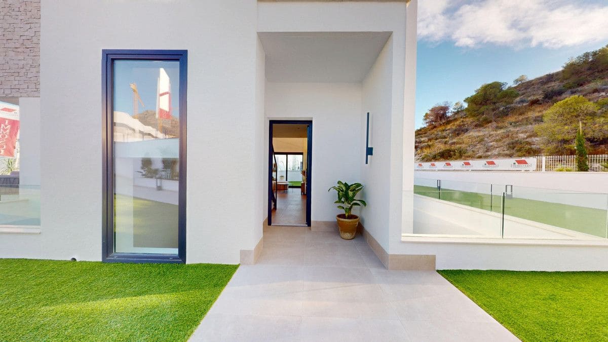 3 chambre Villa/Maison à vendre à La Villajoyosa / Vila Joiosa avec piscine - 729 900 € (Ref: 10053890)