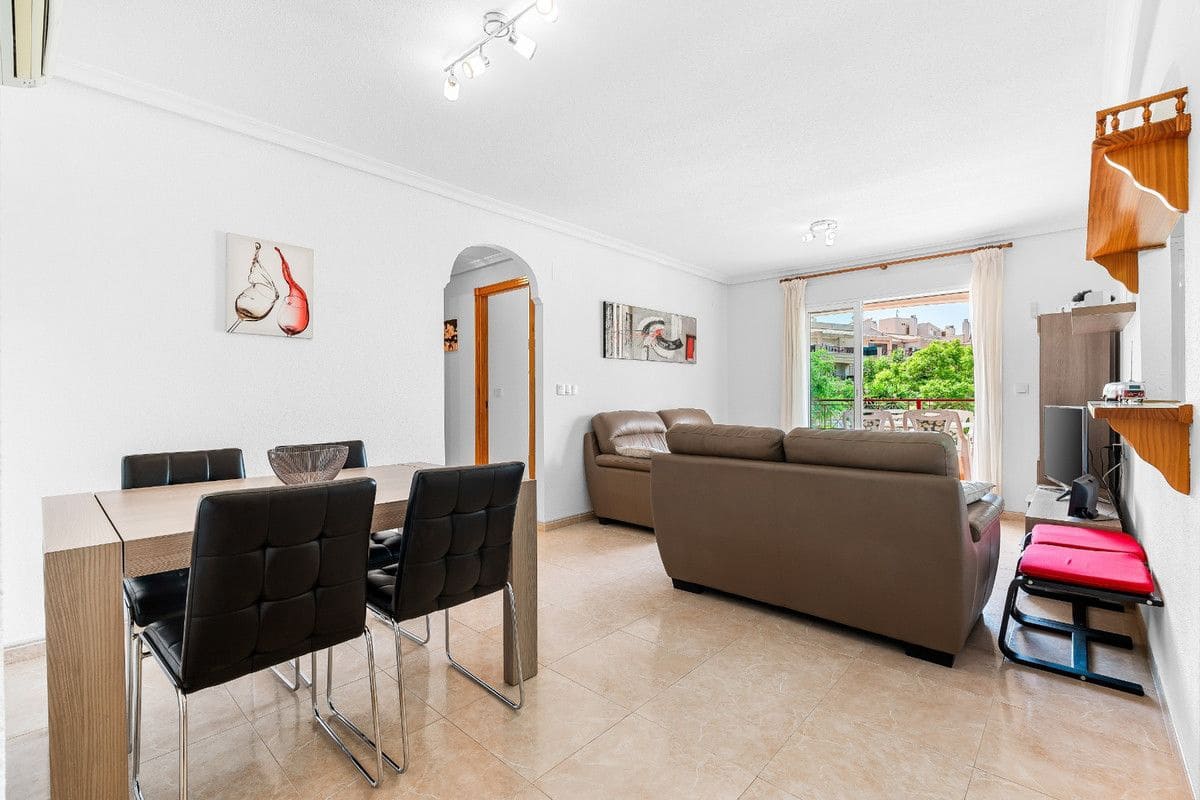 Apartamento de 2 habitaciones en Los Dolses en venta - 215.000 € (Ref: 10053975)