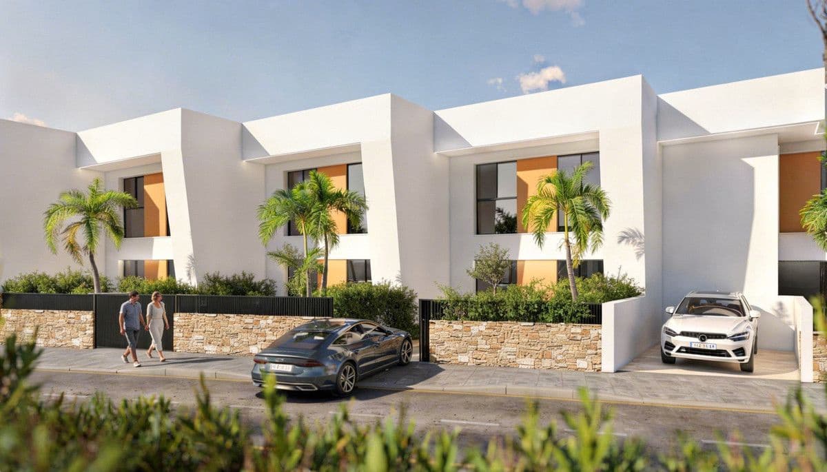 3 slaapkamer Villa te koop in Pilar de la Horadada met zwembad - € 325.000 (Ref: 10053981)