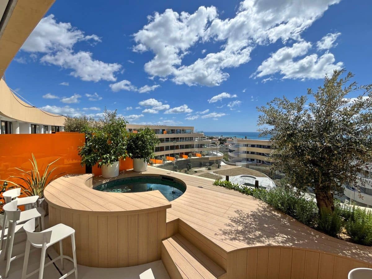 3 makuuhuone Huoneisto myytävänä paikassa Fuengirola mukana uima-altaan - 1 950 000 € (Ref: 10054157)