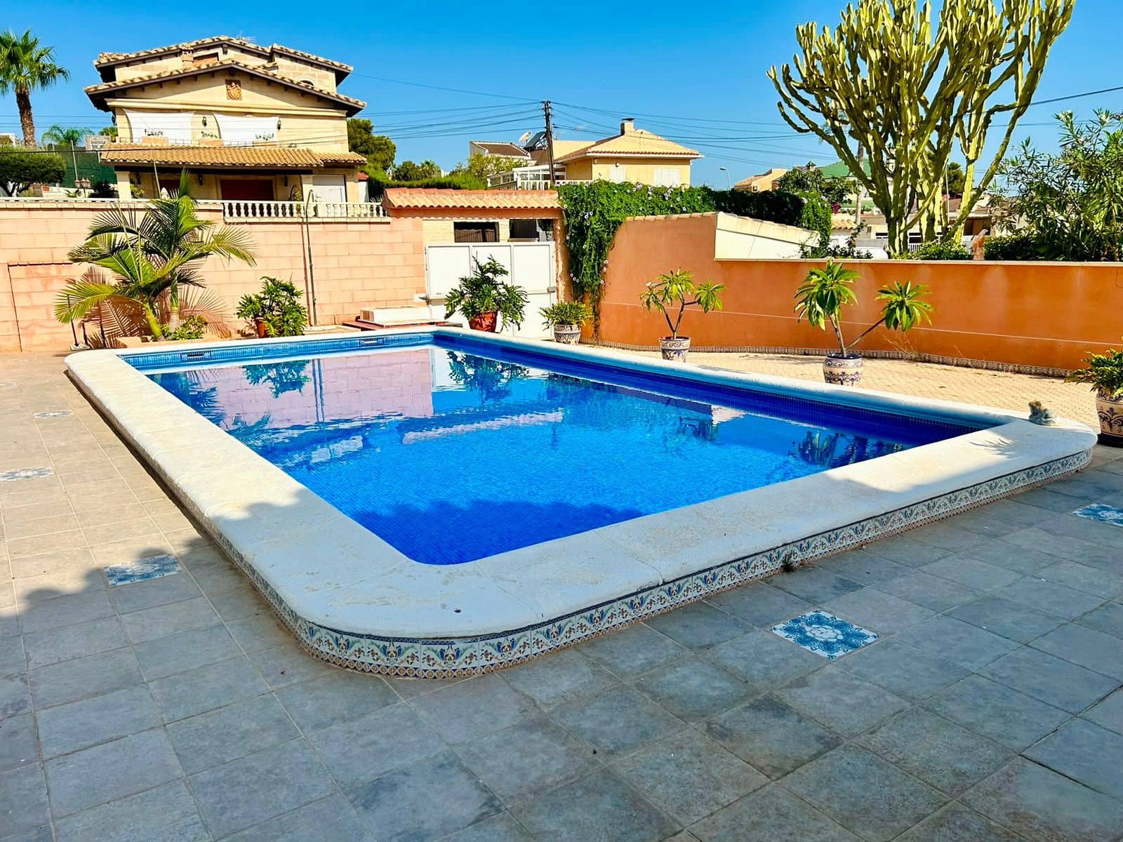 2 camera da letto Villa in vendita in La Siesta - 699.990 € (Rif: 10054202)