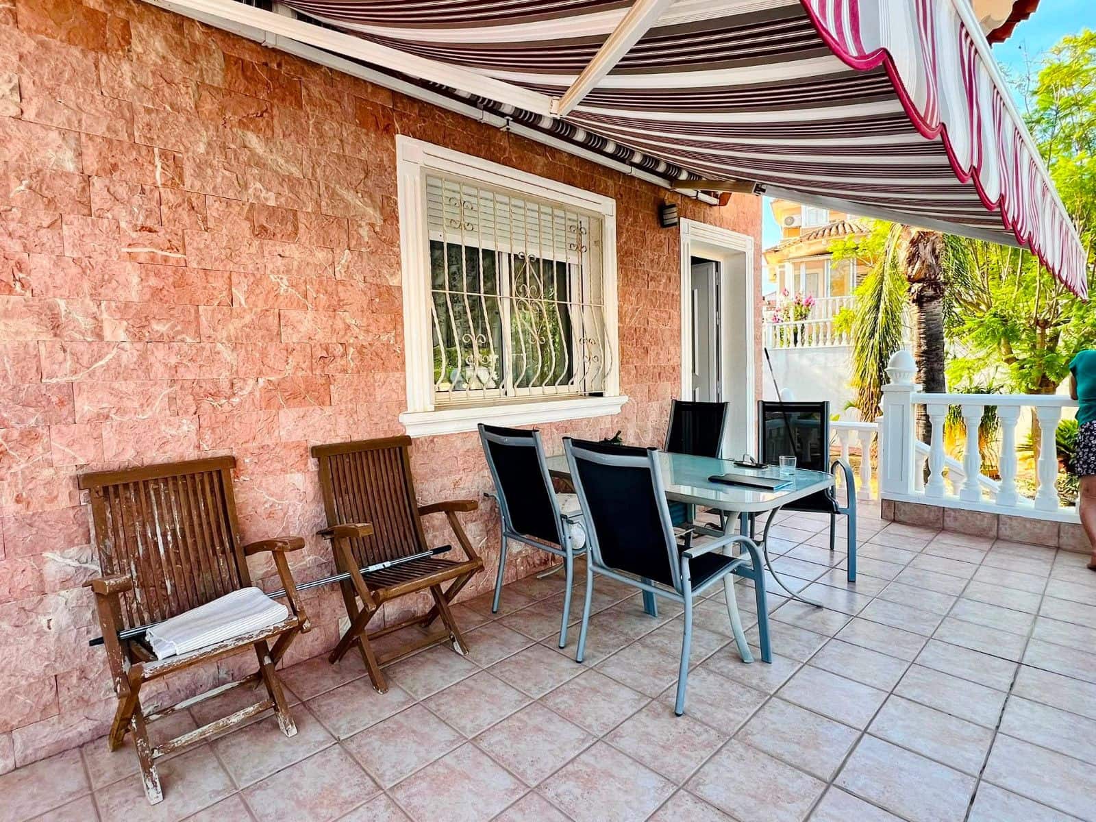 2 camera da letto Villa in vendita in La Siesta - 699.990 € (Rif: 10054202)