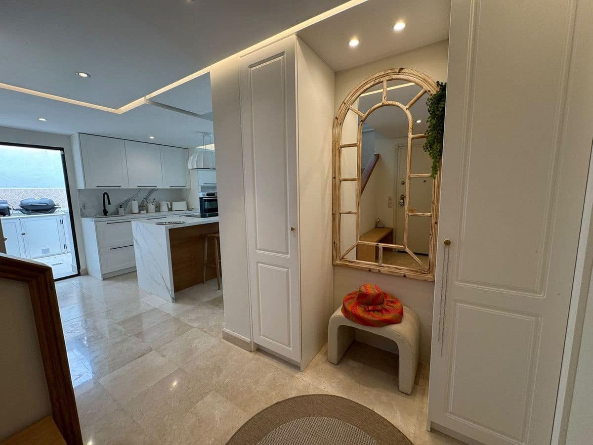 4 bedroom Villa for sale in Roda with pool - € 661,500 (Ref: 10054207)