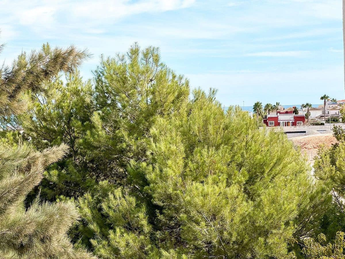 4 soverom Leilighet til salgs i La Zenia med svømmebasseng - € 240 000 (Ref: 10054208)