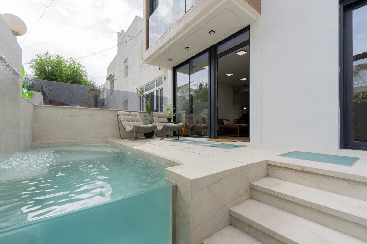 3 sovrum Villa till salu i Torrevieja med pool - 539 000 € (Ref: 10054210)