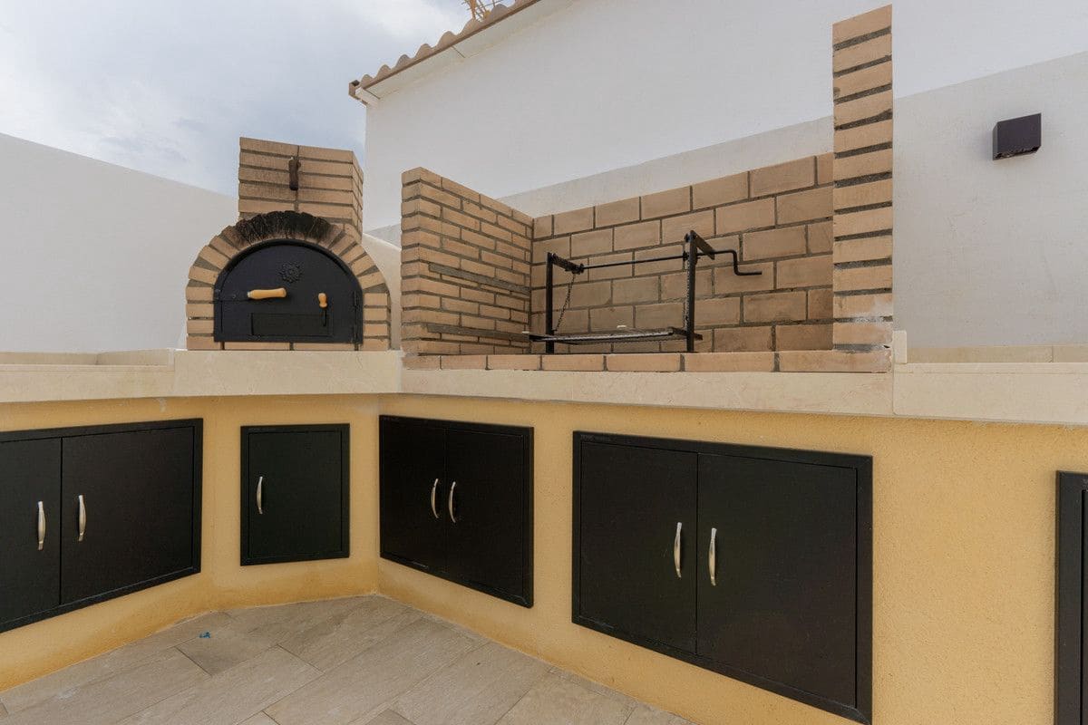 3 sovrum Villa till salu i Torrevieja med pool - 539 000 € (Ref: 10054210)