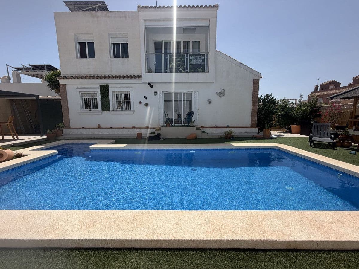 4 Zimmer Villa zu verkaufen in Avileses mit Pool - 289.000 € (Ref: 10054214)