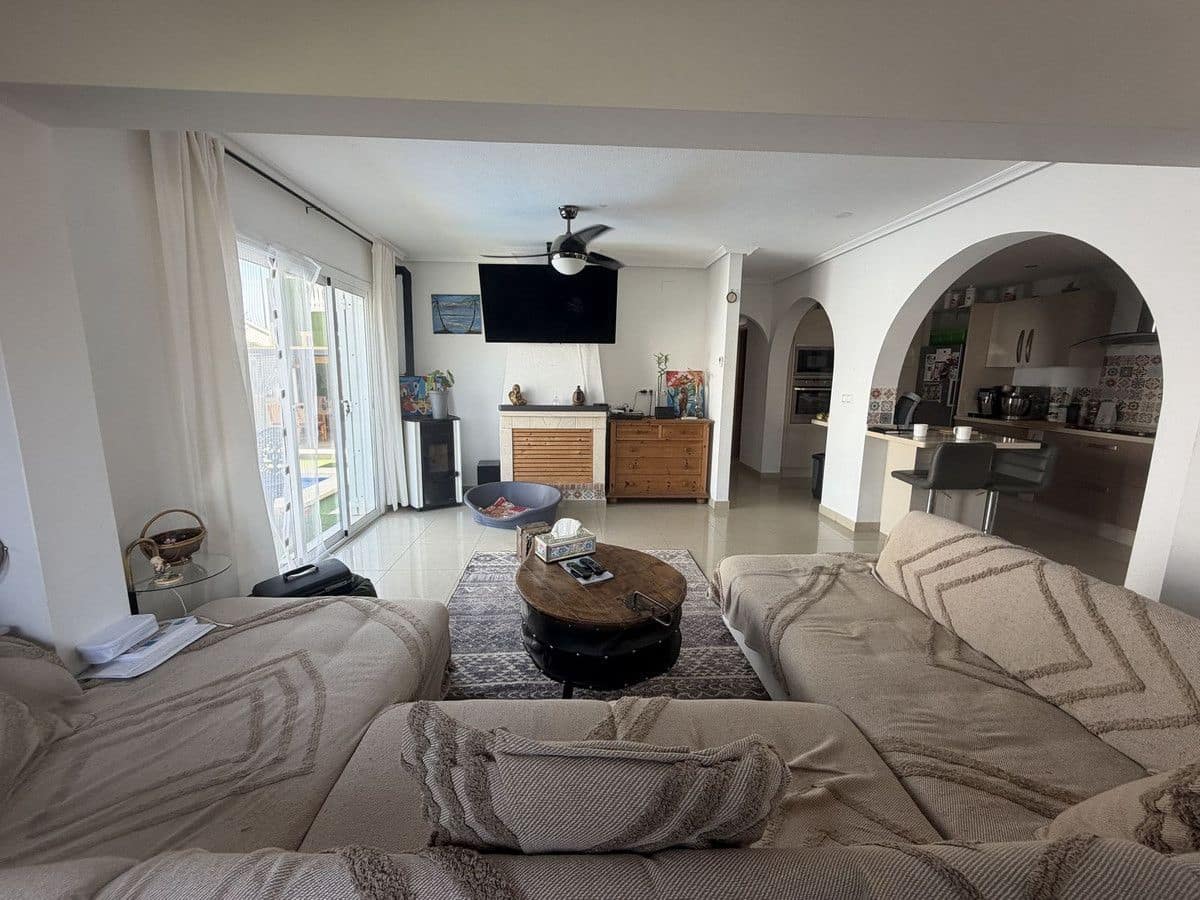 4 Zimmer Villa zu verkaufen in Avileses mit Pool - 289.000 € (Ref: 10054214)
