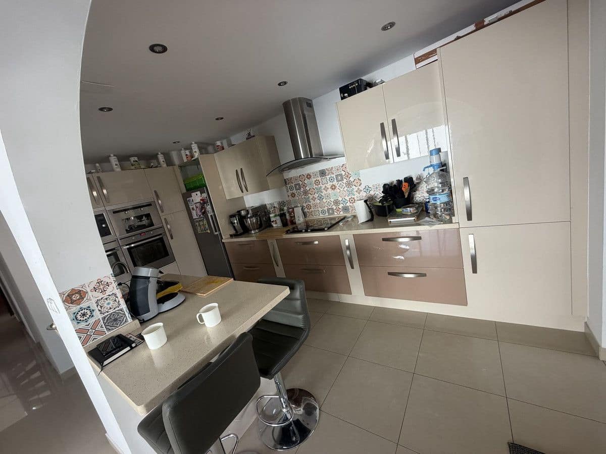 4 Zimmer Villa zu verkaufen in Avileses mit Pool - 289.000 € (Ref: 10054214)