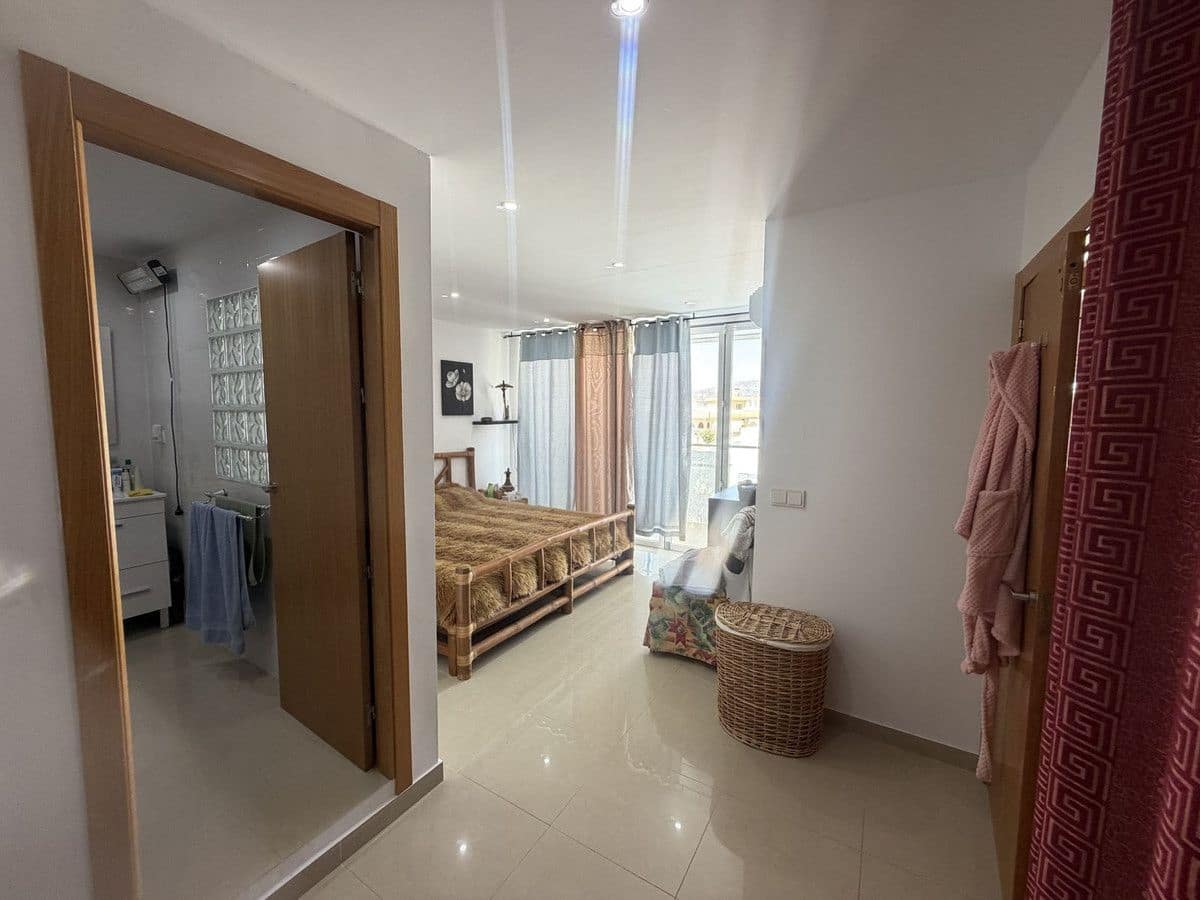4 Zimmer Villa zu verkaufen in Avileses mit Pool - 289.000 € (Ref: 10054214)