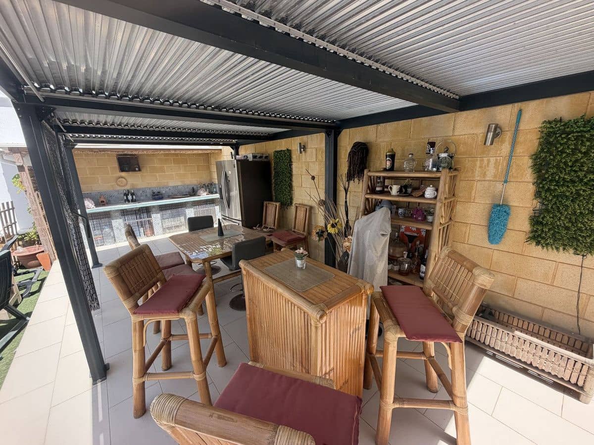 4 Zimmer Villa zu verkaufen in Avileses mit Pool - 289.000 € (Ref: 10054214)