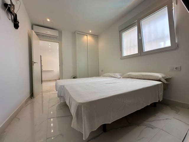 1 Zimmer Apartment zu verkaufen in La Manga del Mar Menor - 150.000 € (Ref: 10054220)