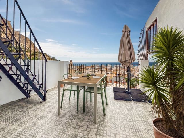 Casa de 2 habitaciones en Mercado, Alicante / Alacant ciudad en venta - 550.000 € (Ref: 10054247)