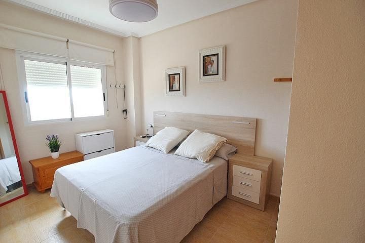 3 soverom Leilighet til salgs i Guardamar del Segura med svømmebasseng - € 260 000 (Ref: 10054873)