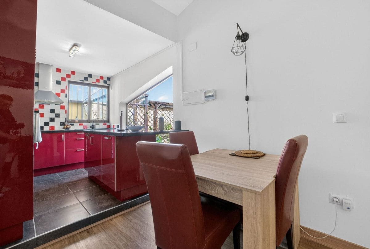 3 Zimmer Villa zu verkaufen in Torrevieja mit Pool - 476.000 € (Ref: 10058557)