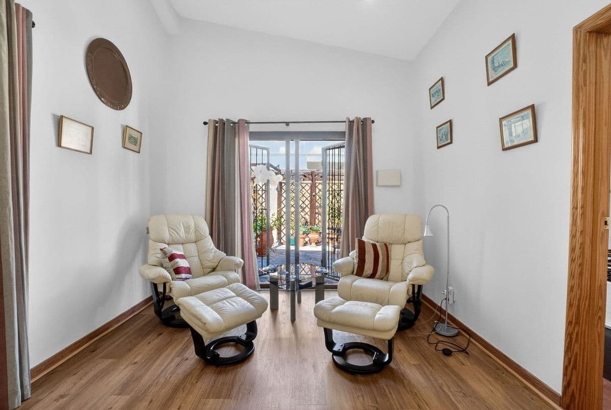 3 Zimmer Villa zu verkaufen in Torrevieja mit Pool - 476.000 € (Ref: 10058557)