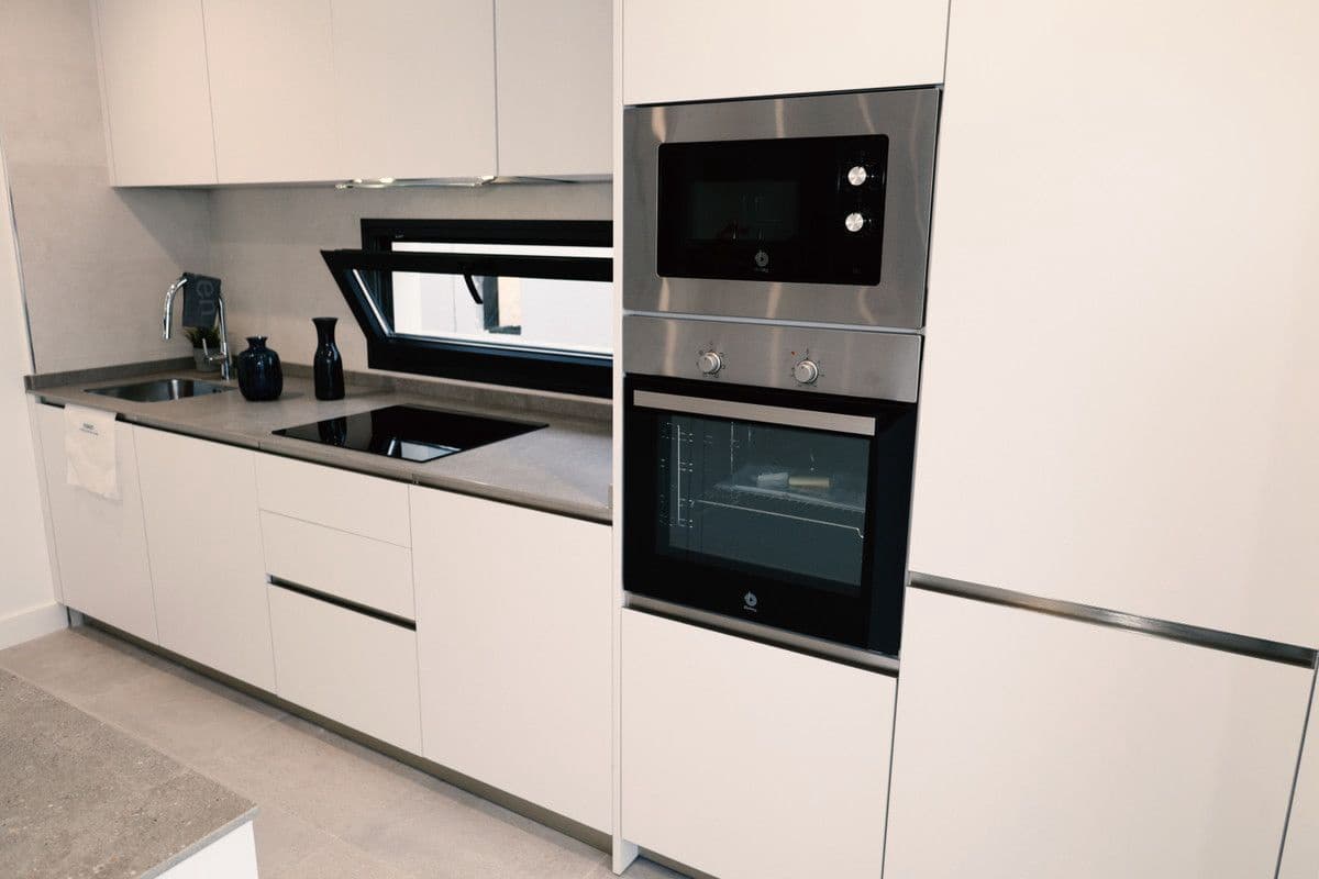 3 Zimmer Villa zu verkaufen in La Pinilla mit Pool - 388.125 € (Ref: 10058727)