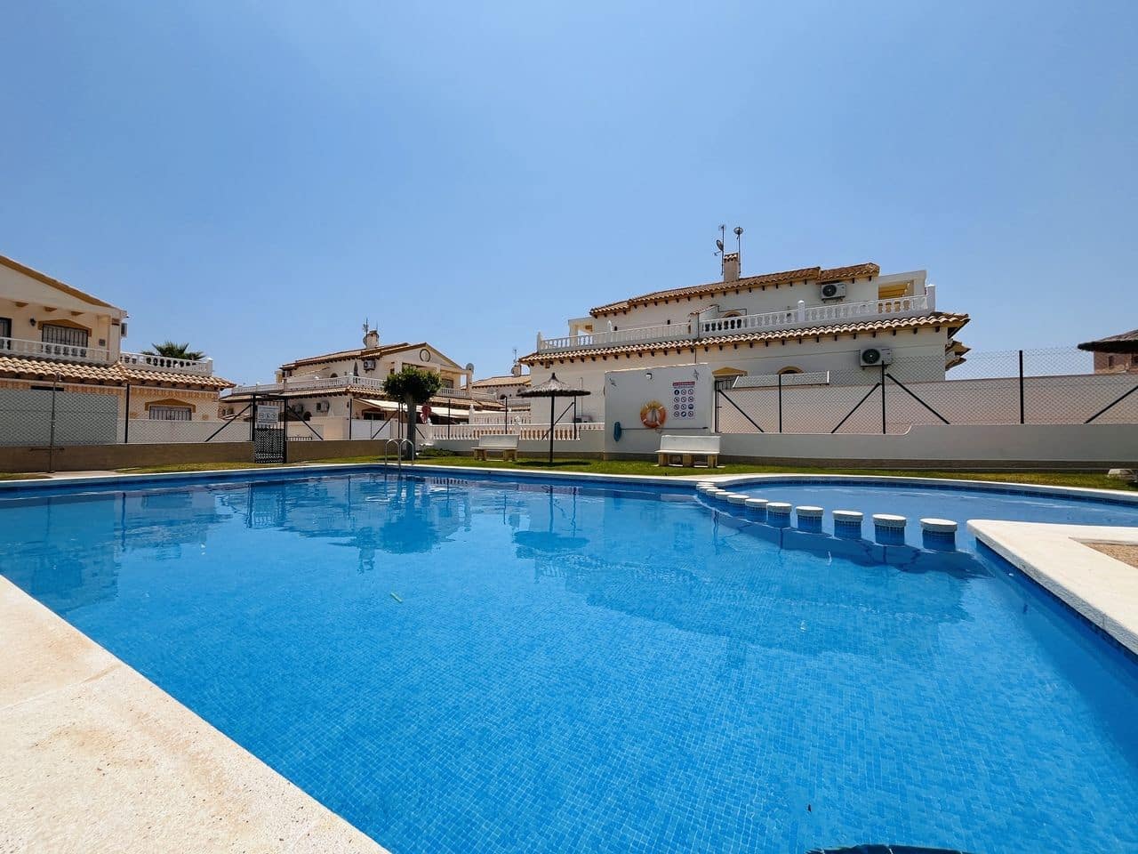 3 sypialnia Dom na sprzedaż w Orihuela Costa - 268 800 € (Ref: 10061512)