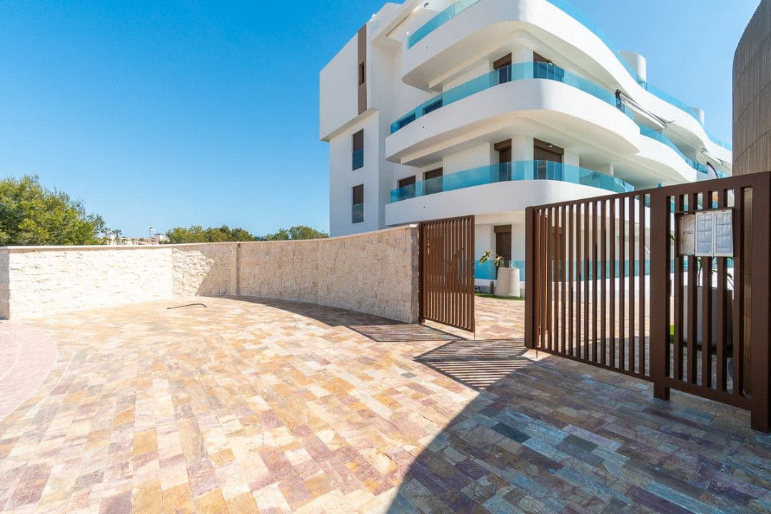3 soverom Leilighet til salgs i La Zenia med svømmebasseng - € 625 000 (Ref: 10061515)