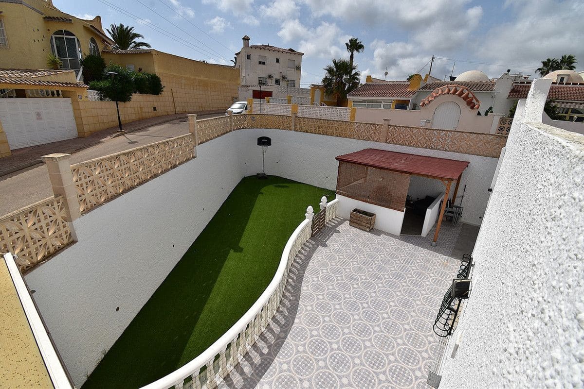 2 bedroom Villa for sale in Filipinas - € 209,950 (Ref: 10061536)